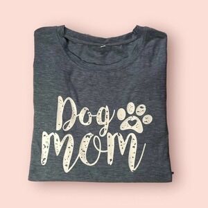 Unbranded "Dog Mom" Blue and White Graphic Tshirt Size Large - "Annmarie"